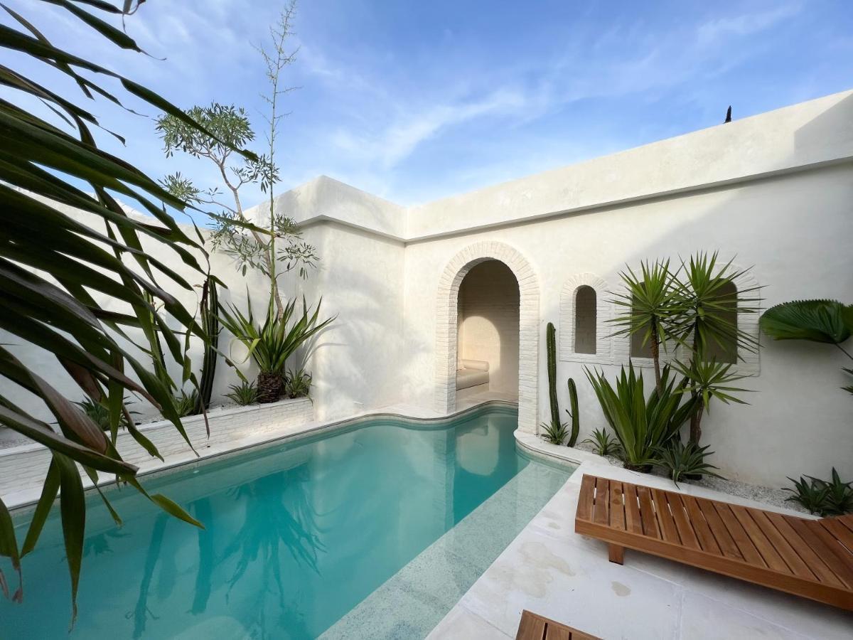 Uluwatu Breathe Boutique Suites מראה חיצוני תמונה