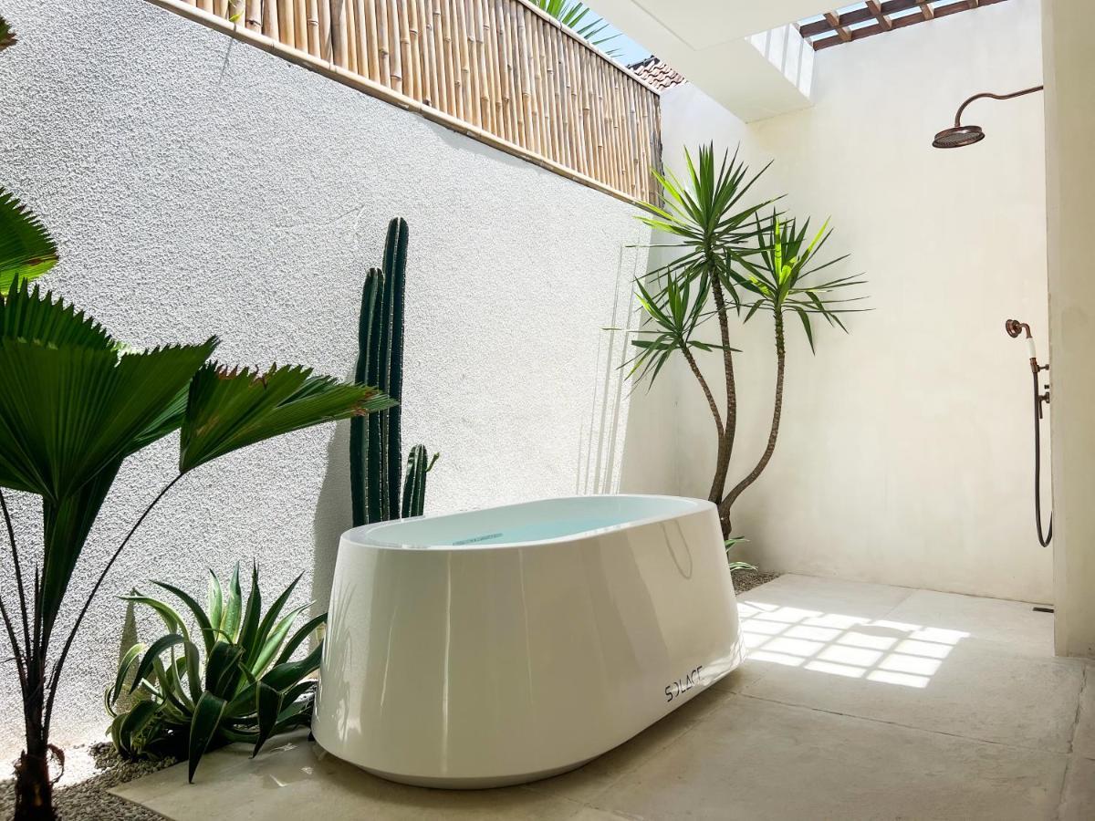 Uluwatu Breathe Boutique Suites מראה חיצוני תמונה
