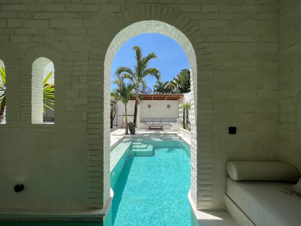 Uluwatu Breathe Boutique Suites מראה חיצוני תמונה